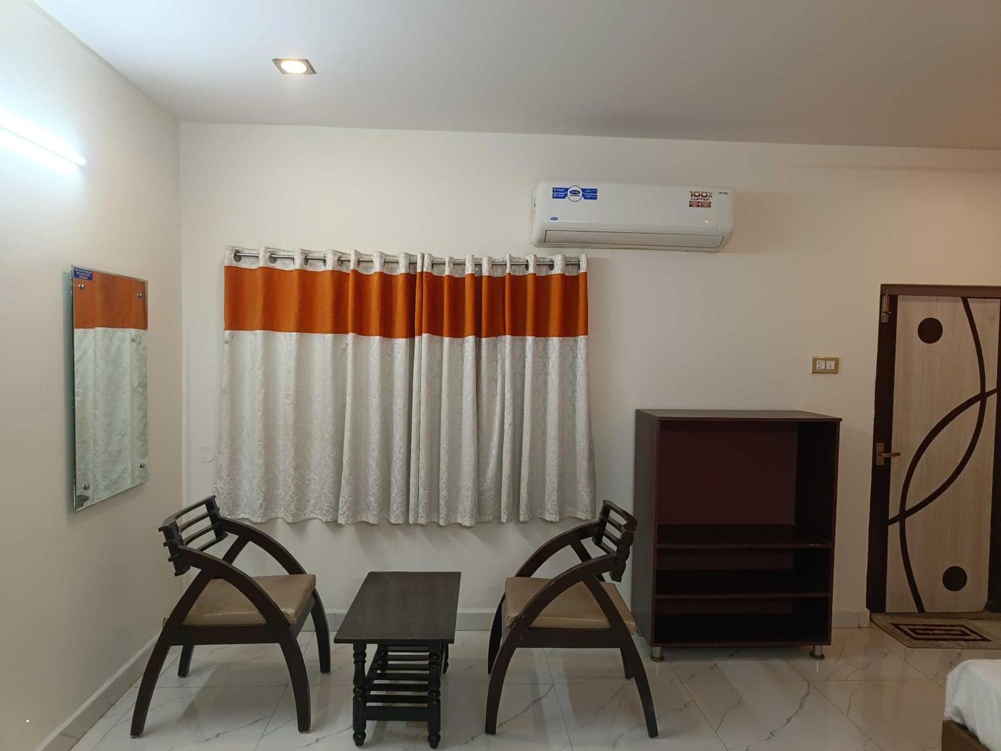 Hotel O Happy Grand Hotel Gunadala Bagian luar foto