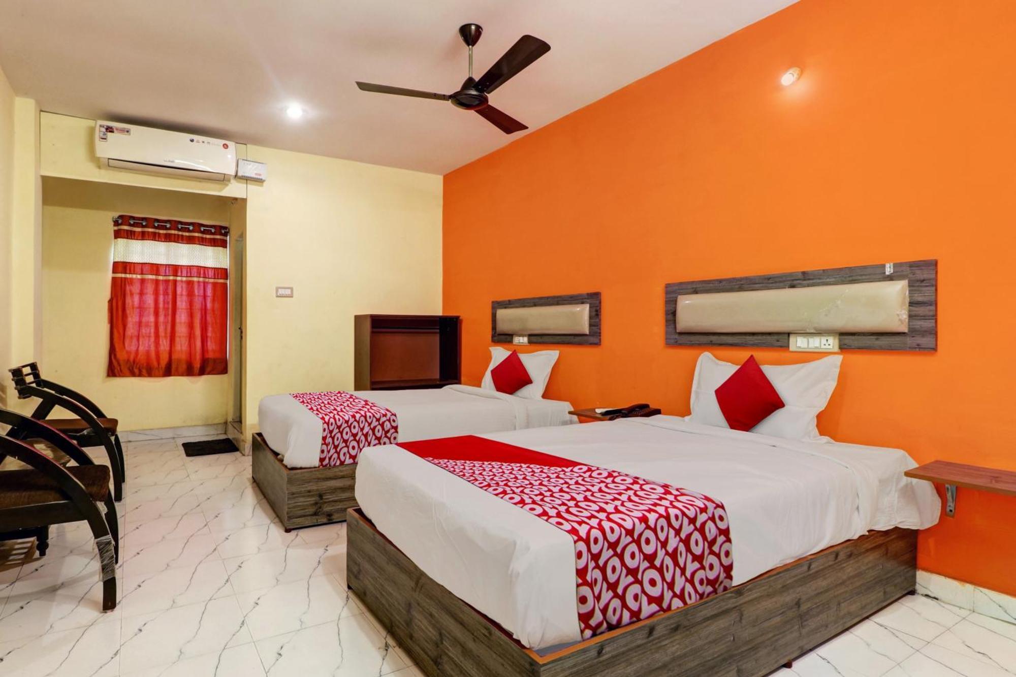 Hotel O Happy Grand Hotel Gunadala Bagian luar foto